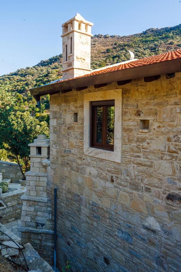 Kamihis Experience Farm stay Zaros